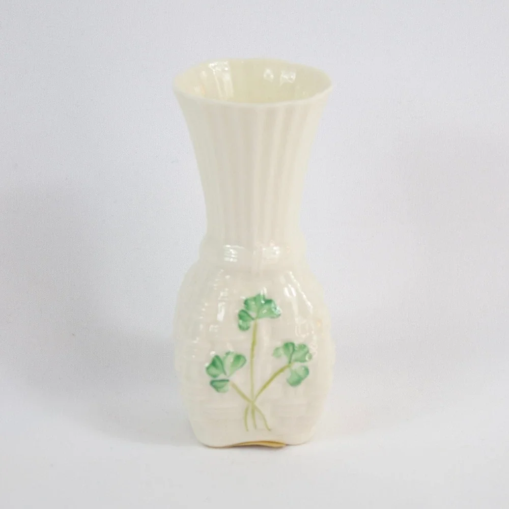 Belleek Ireland Galway Shamrock Basketweave Fine Parian China Vase with Box
